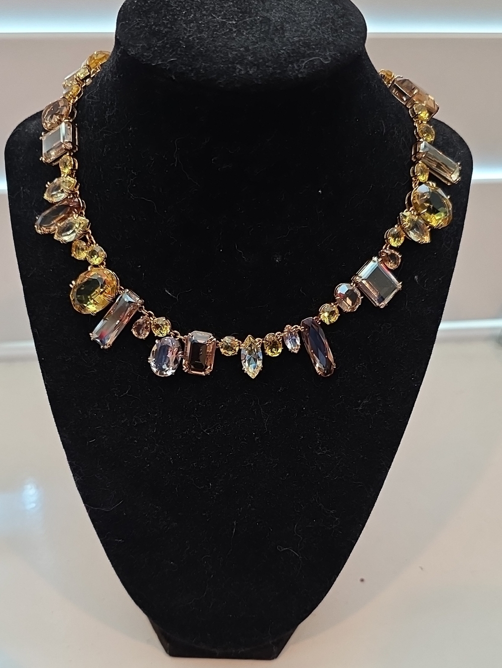 SWAROVSKI YELLOW GEMA